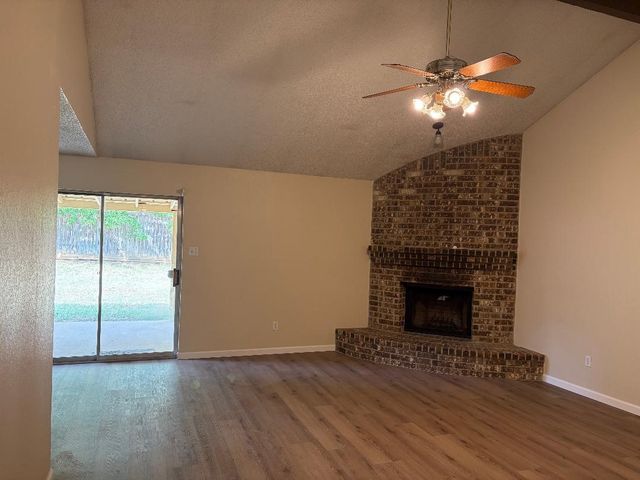6309 Elm Springs Drive, Arlington, TX 76001