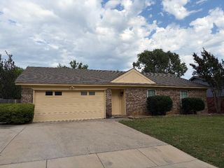 6309 Elm Springs Drive, Arlington, TX 76001