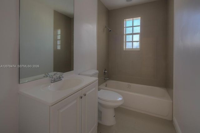 160 NW 199th Street 1, Miami Gardens, FL 33169