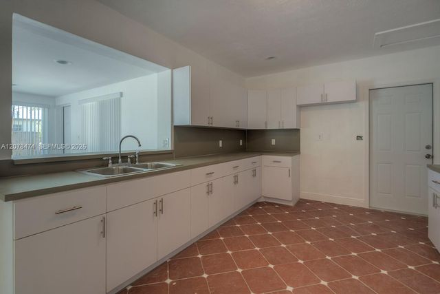 160 NW 199th Street 1, Miami Gardens, FL 33169