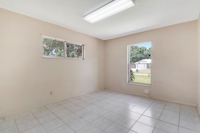 7401 Winter Garden Parkway, Fort Pierce, FL 34951