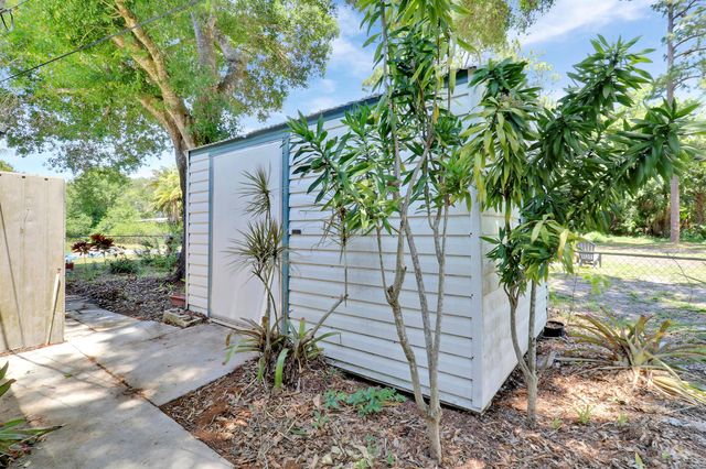 7401 Winter Garden Parkway, Fort Pierce, FL 34951