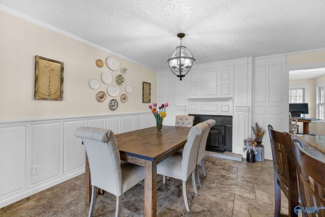 1209 Griffin Road NW, Hartselle, AL 35640