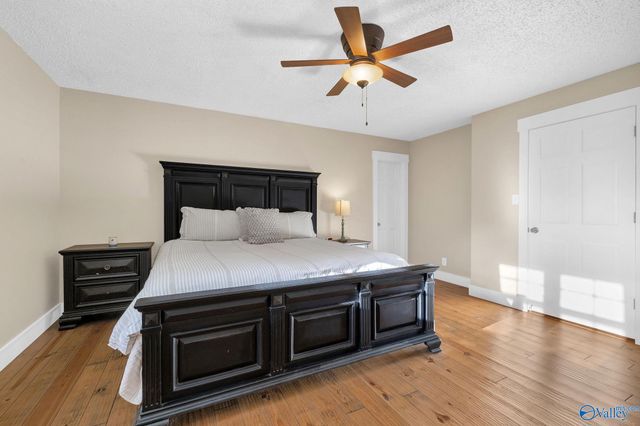 1209 Griffin Road NW, Hartselle, AL 35640