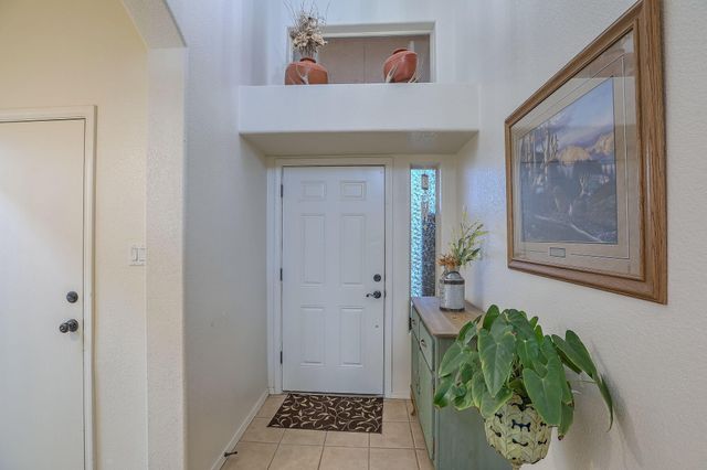 2925 Violeta Circle SE, Rio Rancho, NM 87124