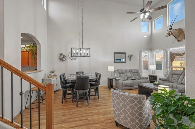 2925 Violeta Circle SE, Rio Rancho, NM 87124