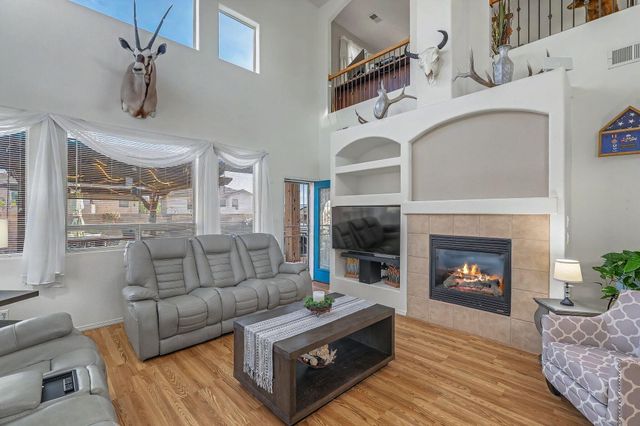 2925 Violeta Circle SE, Rio Rancho, NM 87124