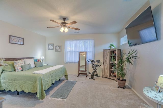 2925 Violeta Circle SE, Rio Rancho, NM 87124