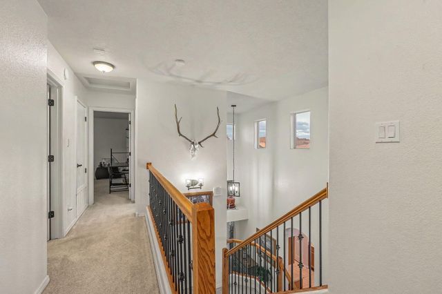 2925 Violeta Circle SE, Rio Rancho, NM 87124