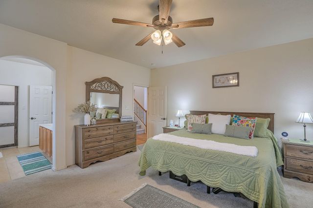 2925 Violeta Circle SE, Rio Rancho, NM 87124