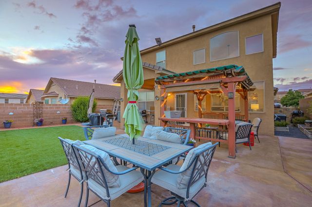 2925 Violeta Circle SE, Rio Rancho, NM 87124