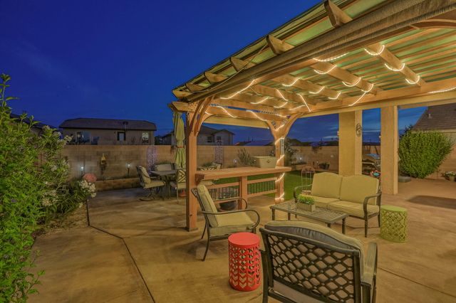 2925 Violeta Circle SE, Rio Rancho, NM 87124