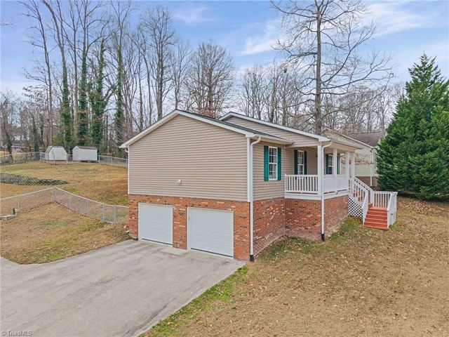 193 Laura Street, Winston-salem, NC 27107