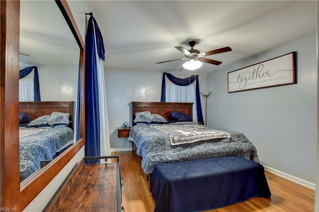 26 Meadow Creek DR, Newport News, VA 23608