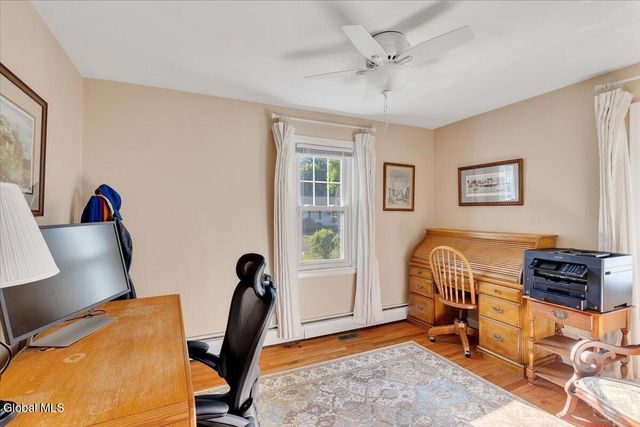 3025 Evelyn Drive, Guilderland, NY 12303
