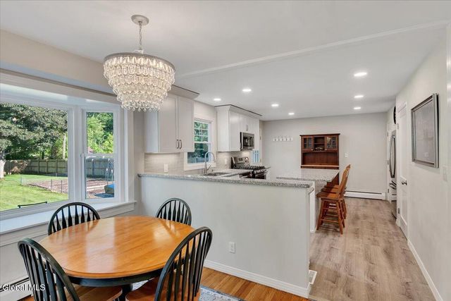 3025 Evelyn Drive, Guilderland, NY 12303