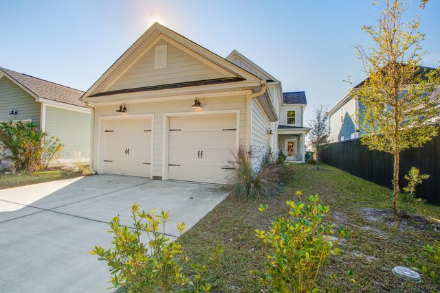 106 Helena Park Drive, Summerville, SC 29486