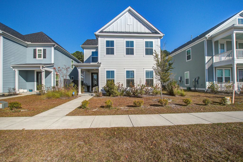 106 Helena Park Drive, Summerville, SC 29486