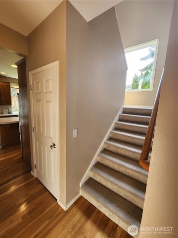 7002 83rd Street Ct E, Puyallup, WA 98371