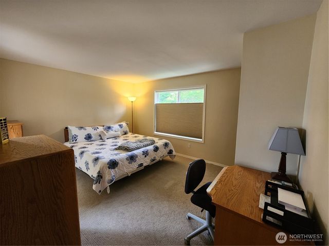 7002 83rd Street Ct E, Puyallup, WA 98371