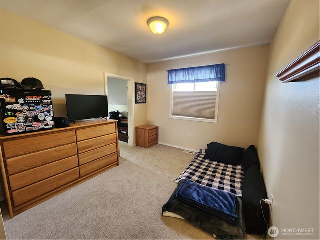 7002 83rd Street Ct E, Puyallup, WA 98371