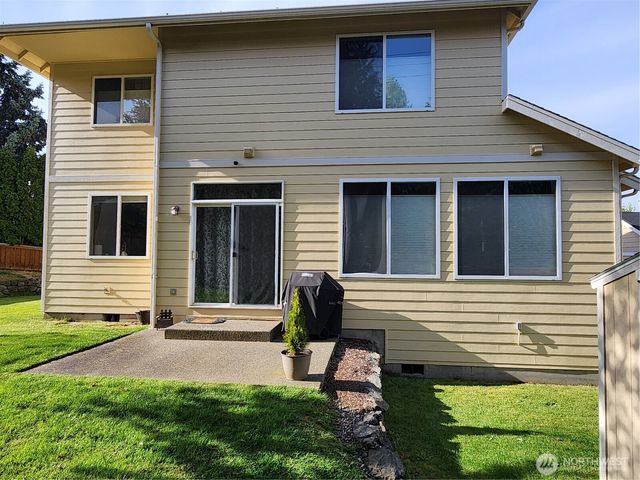 7002 83rd Street Ct E, Puyallup, WA 98371