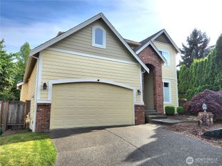 7002 83rd Street Ct E, Puyallup, WA 98371