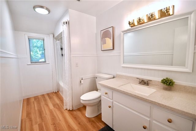 365 Sleepy Hollow Drive, Canfield, OH 44406