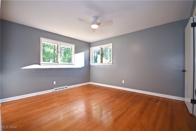 365 Sleepy Hollow Drive, Canfield, OH 44406