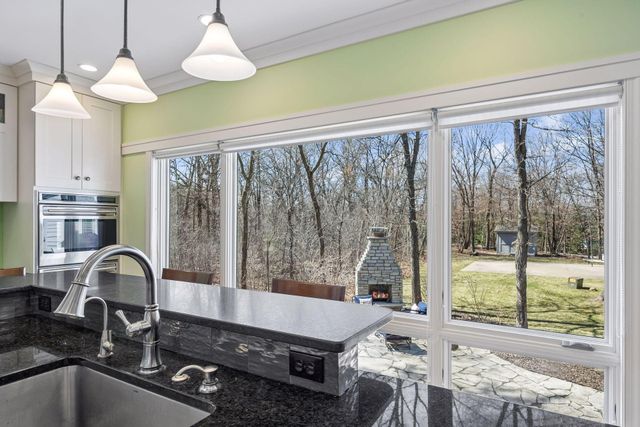 18650 Verna Lane, Prior Lake, MN 55372