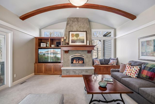 18650 Verna Lane, Prior Lake, MN 55372