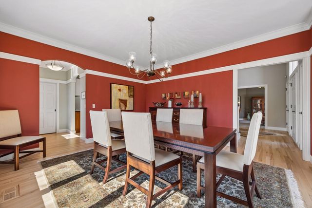 18650 Verna Lane, Prior Lake, MN 55372