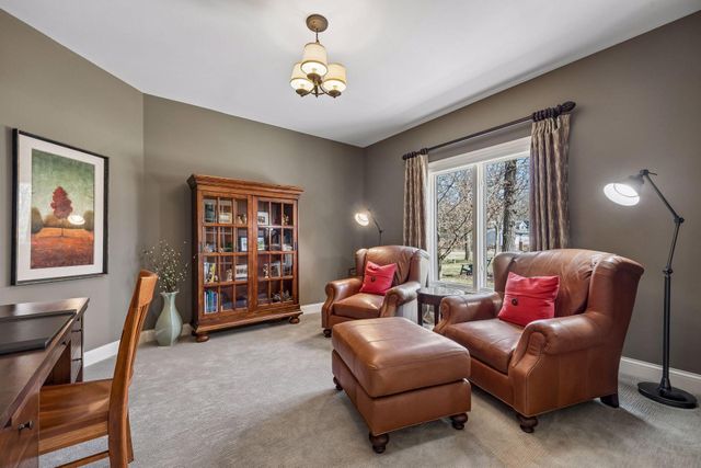 18650 Verna Lane, Prior Lake, MN 55372