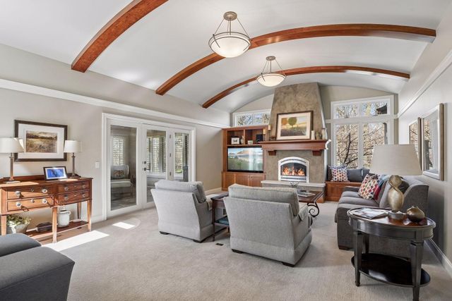 18650 Verna Lane, Prior Lake, MN 55372