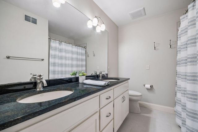 18650 Verna Lane, Prior Lake, MN 55372