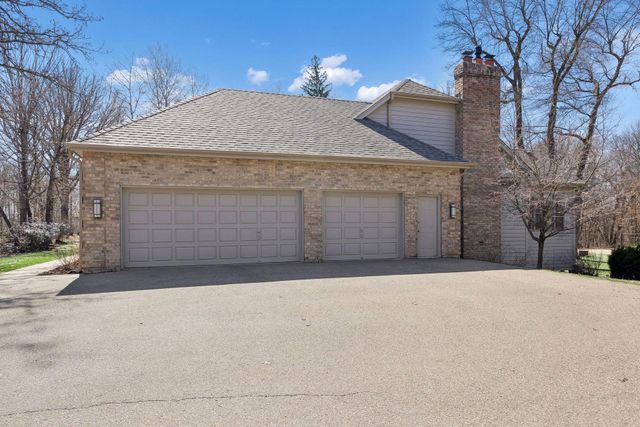 18650 Verna Lane, Prior Lake, MN 55372