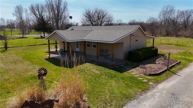31710 Rockville Road, Louisburg, KS 66053