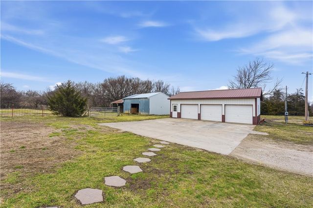 31710 Rockville Road, Louisburg, KS 66053
