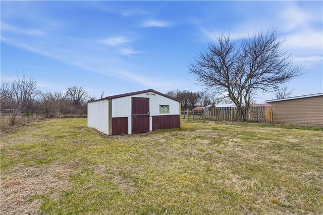 31710 Rockville Road, Louisburg, KS 66053