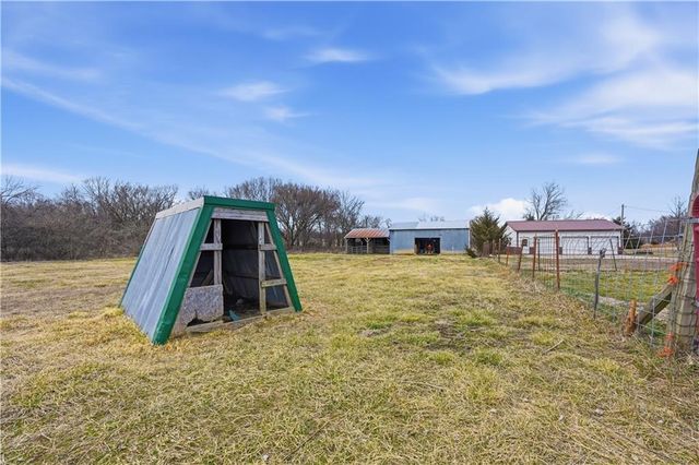 31710 Rockville Road, Louisburg, KS 66053