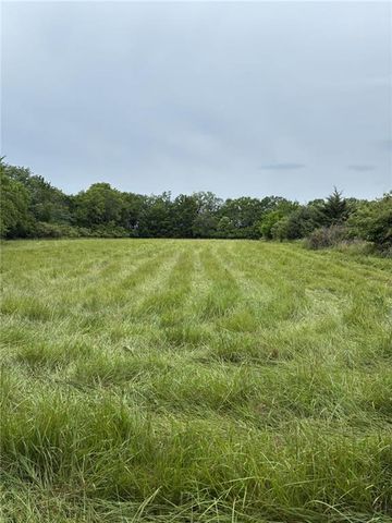 31710 Rockville Road, Louisburg, KS 66053