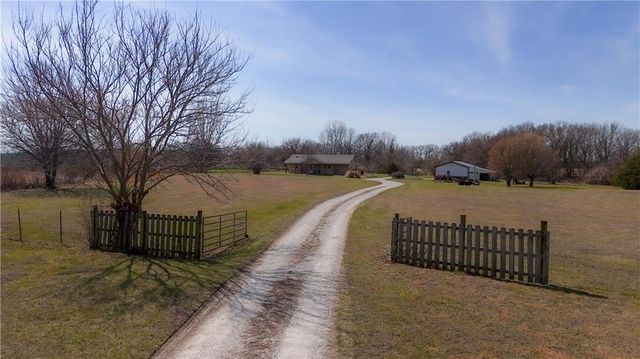 31710 Rockville Road, Louisburg, KS 66053