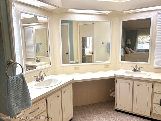 1528 Caribbean Road, Sebring, FL 33870