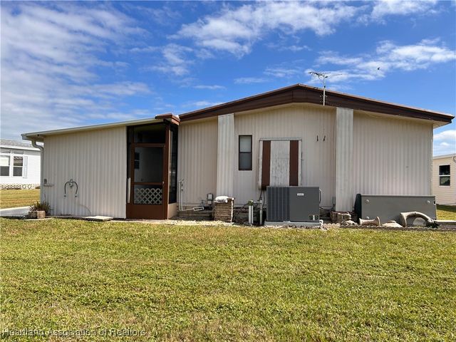 1528 Caribbean Road, Sebring, FL 33870