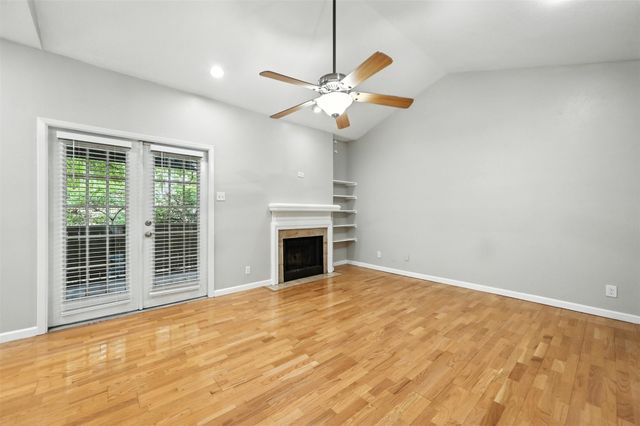 8601 Park Lane 224, Dallas, TX 75231