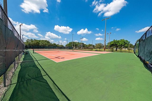 844 NW 15th Ave, Fort Lauderdale, FL 33311