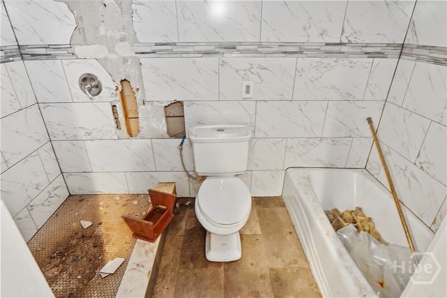 1619 E Anderson Street, Savannah, GA 31404