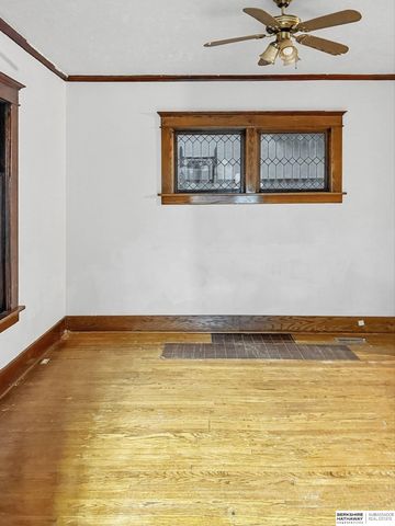 2125 Emmet Street, Omaha, NE 68110