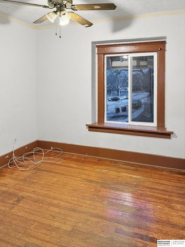 2125 Emmet Street, Omaha, NE 68110