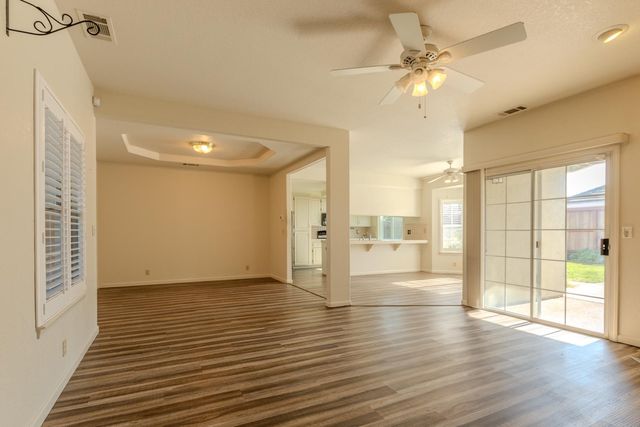 2344 W Tokay St, Lodi, CA 95242